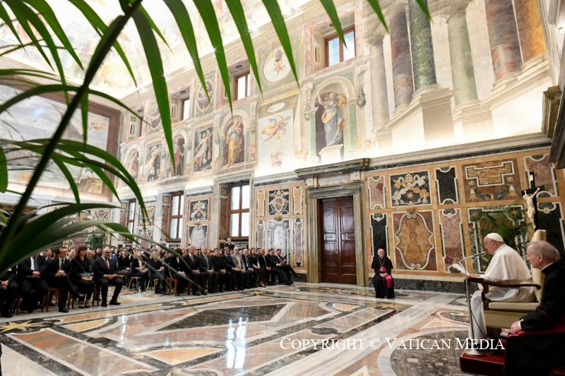L'audience a eu lieu dans la Salle Clémentine du Palais Apostolique © Vatican Media