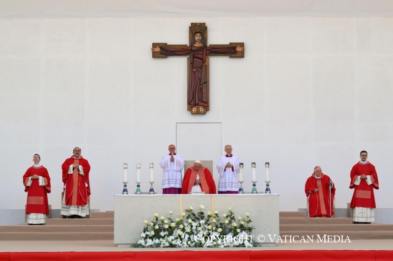 Célébration de la messe de la Vigile de la Pentecôte, Vérone, 18 mai 2024 © Vatican Media