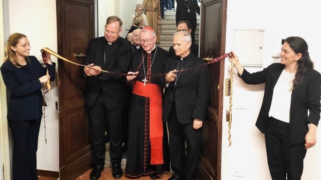 Bénédiction des nouveaux locaux du CCEE, via della Pigna à Rome le 20 juin 2024 © Vatican. va