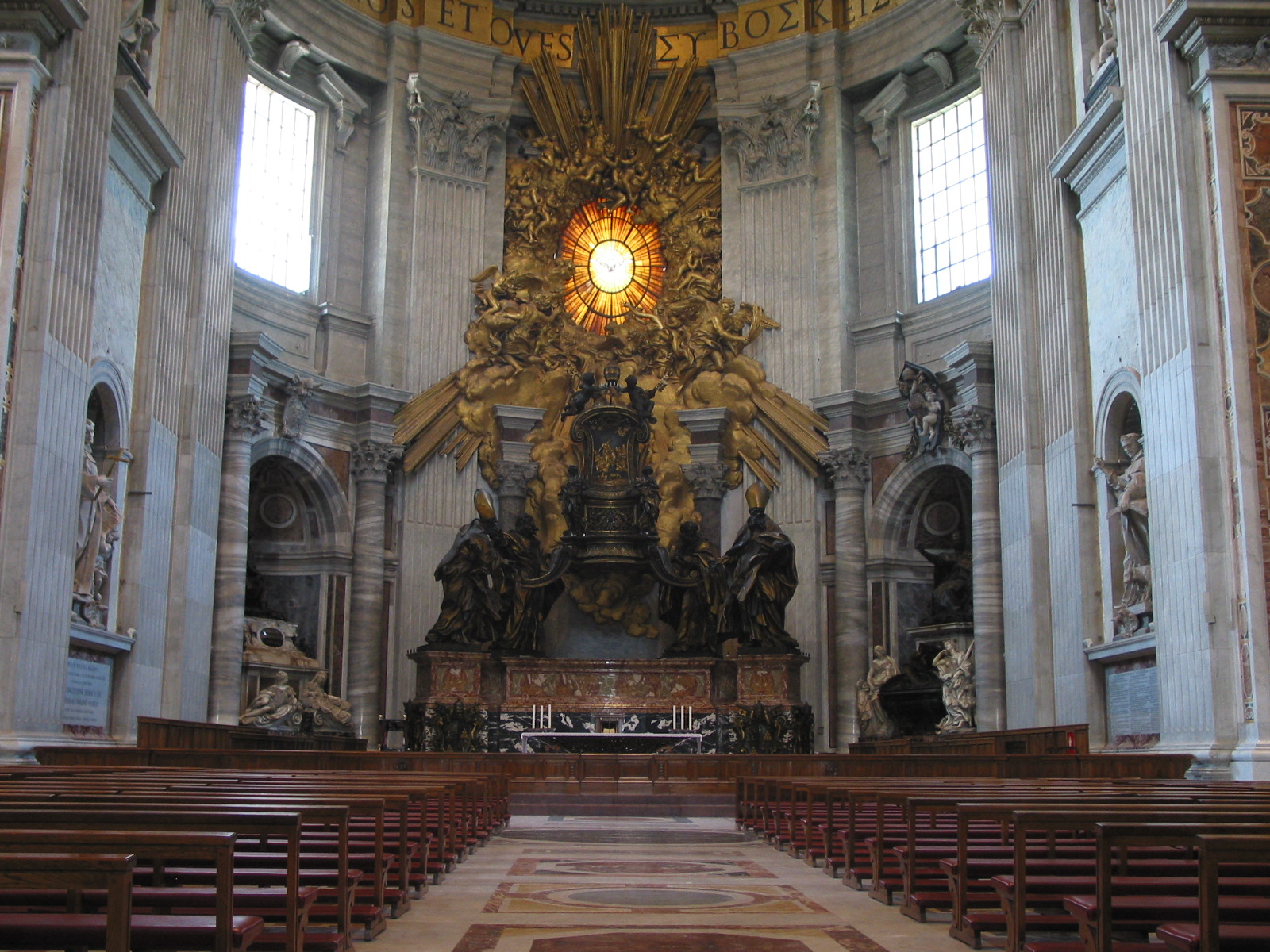 Basilique Saint-Pierre © Wikimedia Commons