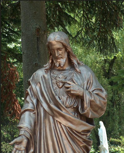 Statue du Sacré-Coeur à Paray-le-Monial en France © Sanctuaire du Sacré-Cœur