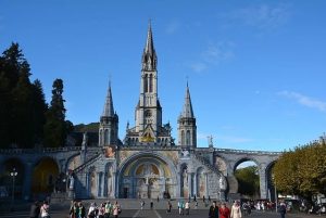 Basilique Notre-Dame du Rosaire à Lourdes©commons.wikimedia.org
