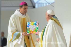 Angélus à la fin de la messe au stade Roi Baudouin (Bruxelles), 29 septembre 2024 © Vatican Media