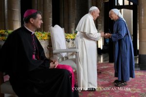 Voyage apostolique en Belgique : Rencontre avec les évêques, les prêtres, les diacres, les personnes consacrées, les séminaristes et les acteurs pastoraux, 28 septembre 2024 © Vatican Media