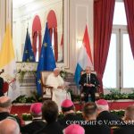 « Pour servir » : Devise de la visite du pape au Luxembourg – 8 titres, jeudi 26 septembre 2024