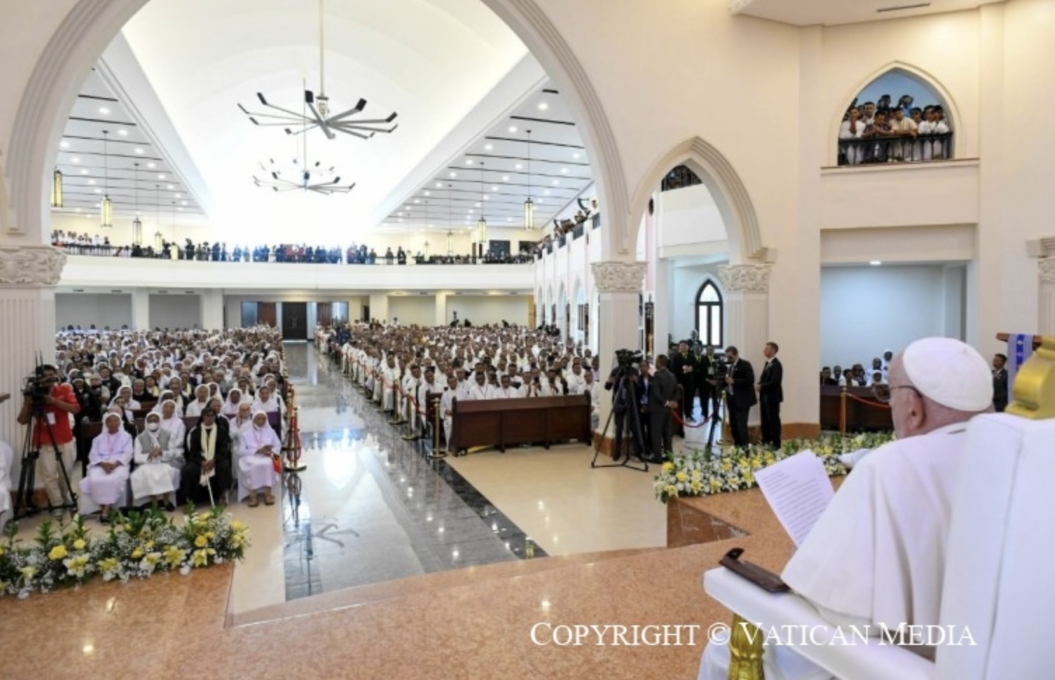 Le pape dans la cathédrale de l’Immaculée Conception à Dili (Timor oriental)  © Vatican Media