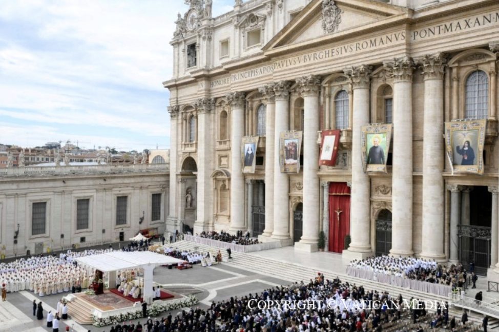 Le pape a canonisé 14 nouveaux saints ce dimanche 20 octobre 2024 © Vatican Media