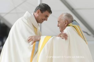 Mgr Terlinden, archevêque de Malines-Bruxelles, lors de la messe au stade Roi Baudouin © Vatican Media