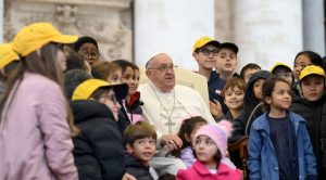 Le Pape François annonce une réunion mondiale sur les droits de l'enfant intitulée « Aimons-les et protégeons-les » © Vatican Media