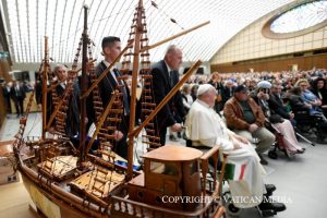 Discours du pape aux pêcheurs de diverses régions d'Italie et aux participants à la Conférence organisée par la Conférence épiscopale italienne sur les services nationaux de santé en Europe © Vatican Media