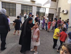 Enfants accueillis au Monastère de Jabboulé au Liban © AED