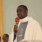 Le P. Thomas Oyode, recteur du petit séminaire du diocèse d'Auchi au Nigéria © aciafrique.org