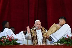 Nativité du Seigneur - Ouverture de la Porte Sainte et Messe de la Nuit de Noël, 24 décembre 2024 © Vatican Media