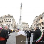 Le pape François, place d’Espagne, où il a récité une prière à la Vierge Marie © Vatican Media