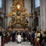 La messe a été concélébrée par les 21 nouveaux cardinaux créés par le pape dans l'après-midi du samedi 7 décembre © Vatican Media