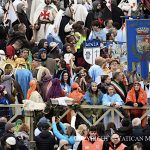 Membres des « Amis de l'histoire et de la tradition » salués par le pape le jour de l’Épiphanie © Vatican Media