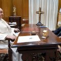   Le Pape François en audience privée avec le Supérieur général du Sodalitium en 2023 © Sodalitium de la vie chrétienne