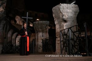 Vendredi Saint « Passion du Seigneur » – Chemin de Croix, Colisée, 18 avril 2024 © Vatican Media 