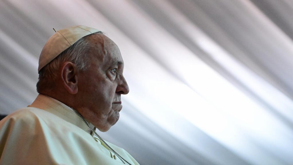 L'acte se termine en indiquant que « la mort a été constatée par un enregistrement électrocardio-anatomique » © Tiziana Fabi / AFP/Files