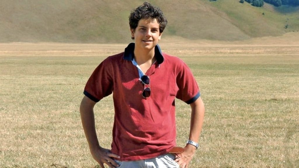 Carlo Acutis (1991-2006) © walkinghumblywithgod.com