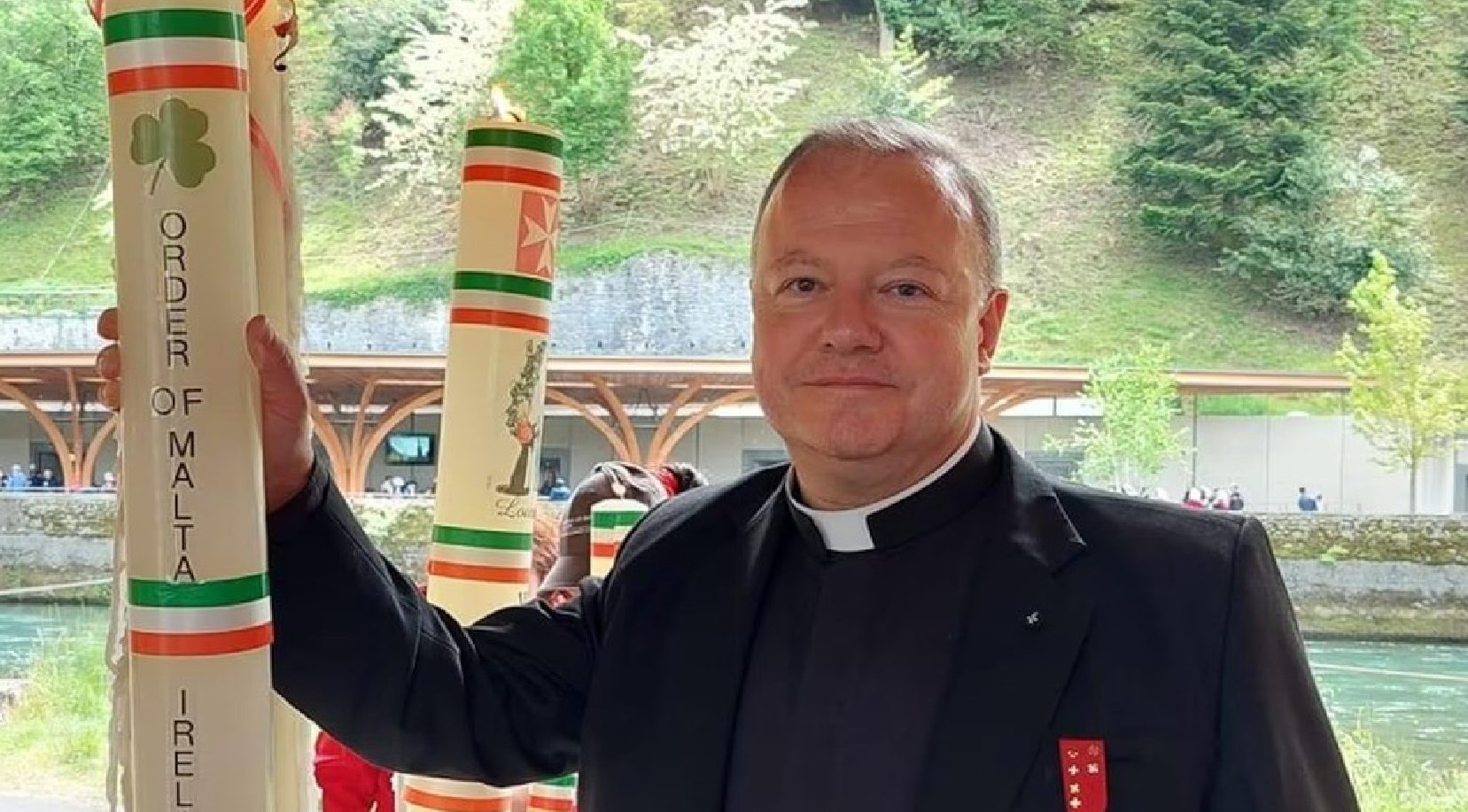 Père Paul Murphy, aumônier militaire catholique des forces de défense irlandaises © Facebook