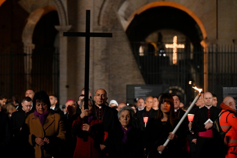 Vendredi Saint « Passion du Seigneur » – Chemin de Croix, Colisée, 18 avril 2024 © Vatican Media