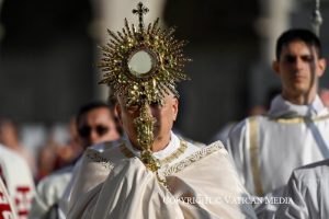 Homélie du pape Léon XIV à l'occasion de la solennité du corps et du sang du Christ, 22 juin 2025 © Vatican Media