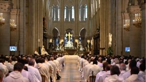 800 prêtres de la province de Paris en jubilé le 5 juin 2025 © Marie-Christine Bertin / Diocèse de Paris
