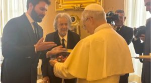 L'audience a marqué la première rencontre officielle entre le souverain pontife d'origine américaine et une grande star du cinéma © Courtesy Andrea IervolinoServices de streaming de films en ligne