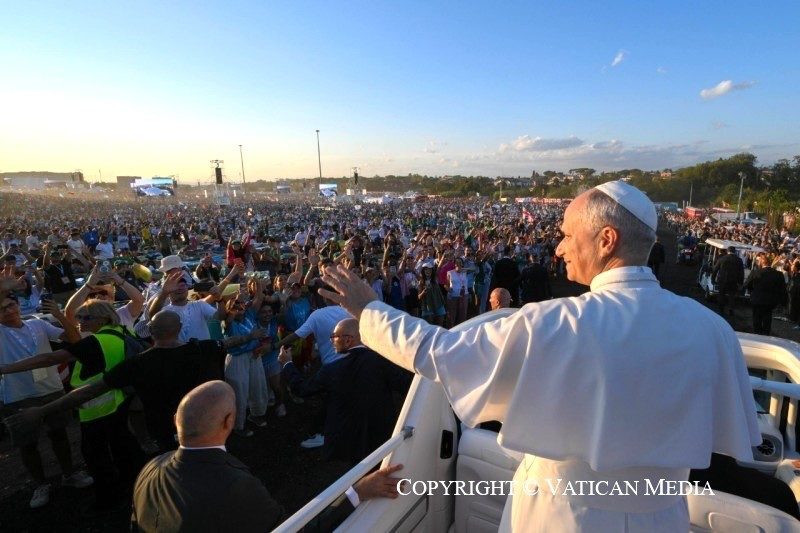 Le pape arrivant à Tor Vergata samedi 2 août 2025 © Vatican news