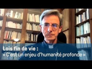 Intervention de Mgr Bozo sur KTO le 21 mai 2025 à propos du projet de loi débattu à l'Assemblée nationale © KTO/Youtube