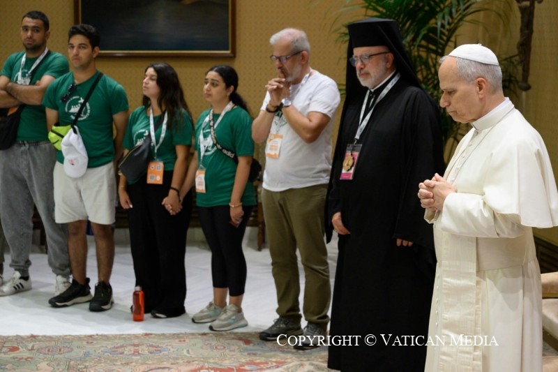 Discours du pape Léon XIV aux jeunes pèlerins égyptiens, compagnons de la jeune Pascale Rafic, 2 août 2025 © Vatican Media