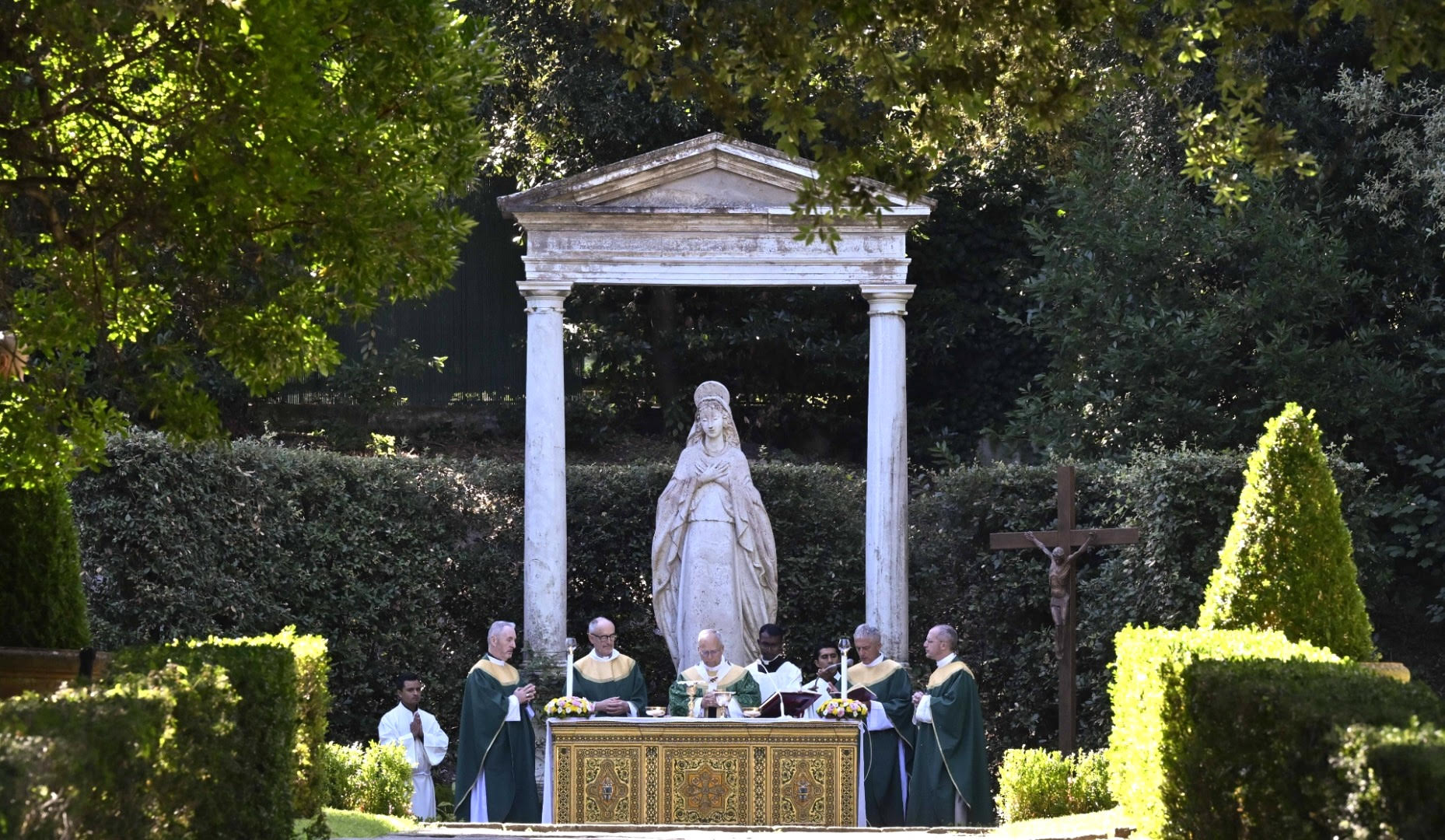 Messe pour la Création, jardins de Castel Gandolfo 9 juillet 2025 © humandevelopment.va