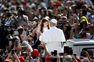Désir profond de toute personne : "amour, relation, communion" © Vatican Media