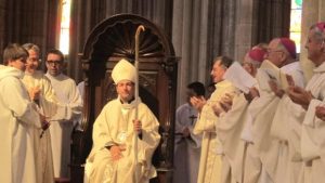Installation de Mgr Brac de la Perrière à Nevers, le 23 octobre 2011 © eglise.catholique.fr