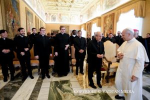 Discours du pape Léon XIV à la communauté du Collège pontifical portugais de Rome, 20 octobre 2025 © Vatican Media