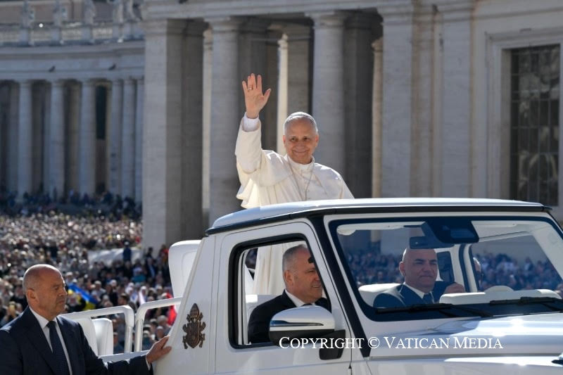 Audience générale : "Aucune distance ne peut éteindre la force indéfectible de l'amour de Dieu"  © Vatican Media