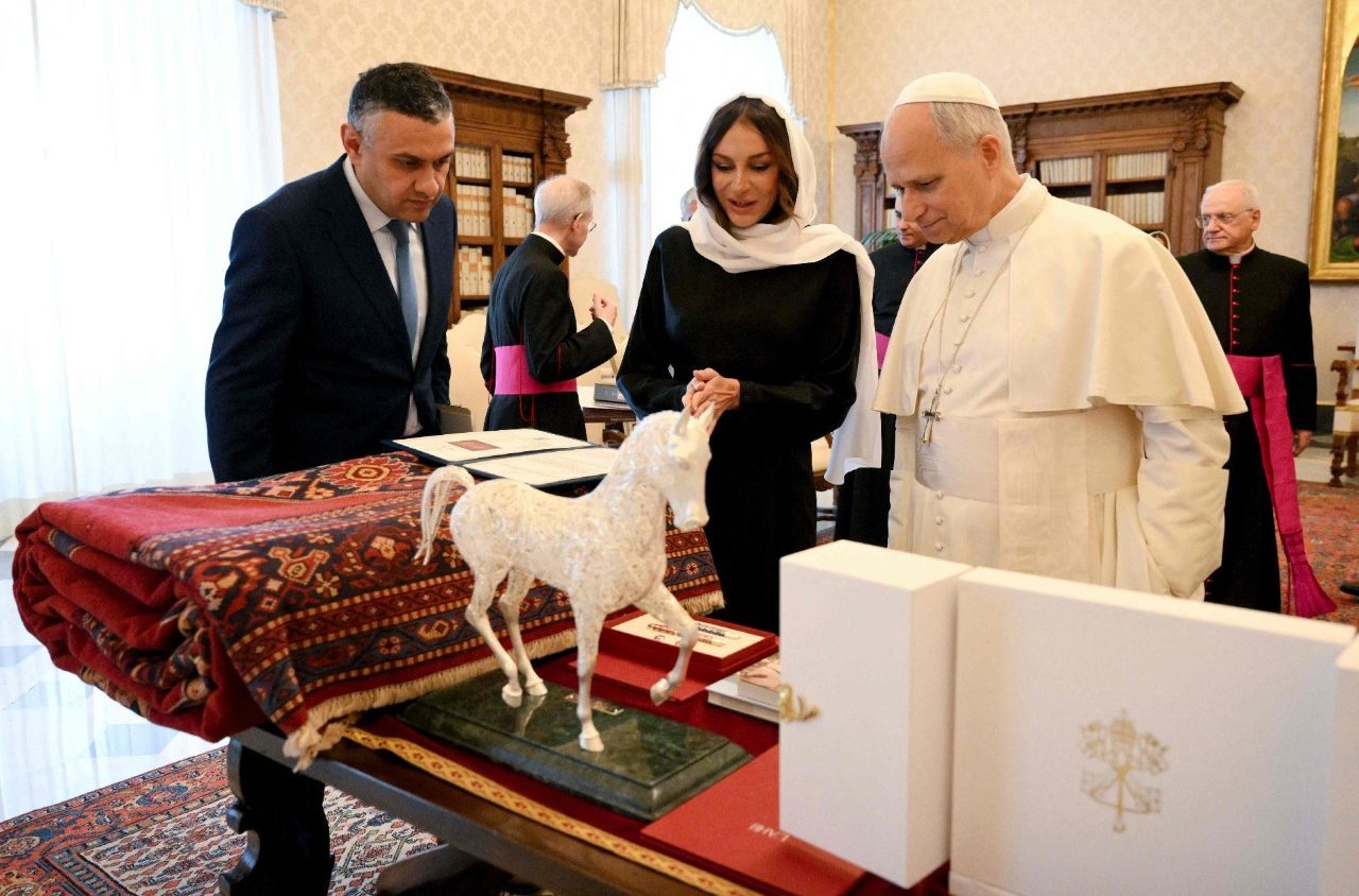 Audience avec la Première vice-présidente de la République d’Azerbaïdjan, S.E. Mme Mehriban Aliyeva, 17 octobre 2025 © VaticanNews