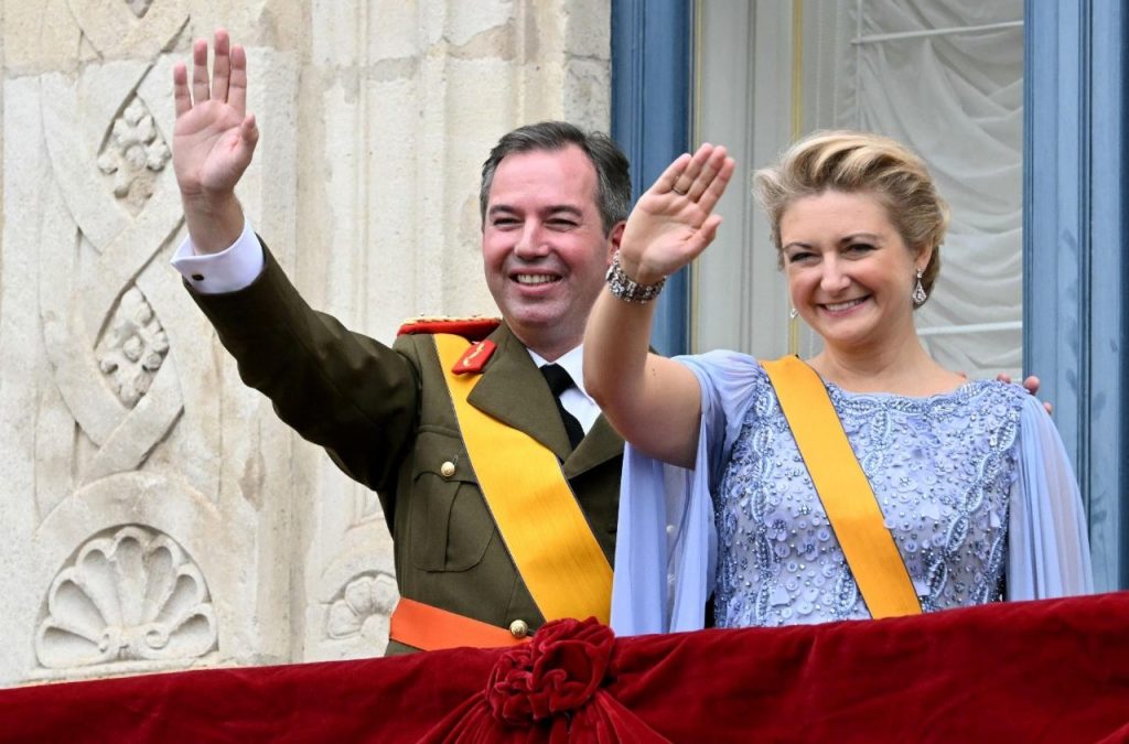 Le Grand-Duc Guillaume de Luxembourg avec son épouse, la Princesse Stéphanie (AFP ou ayants droit)