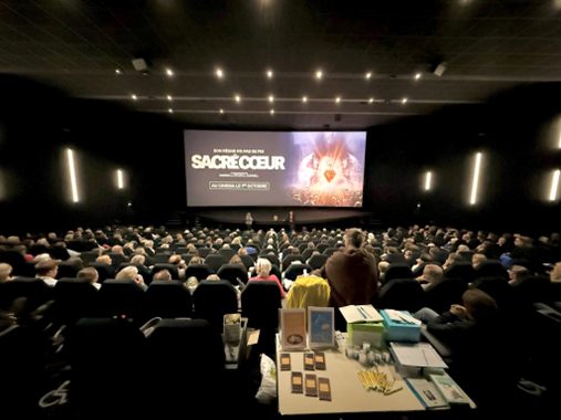 Salles bondées, files d'attentes ; un succès inédit © facebook.com/steven.j.gunnell