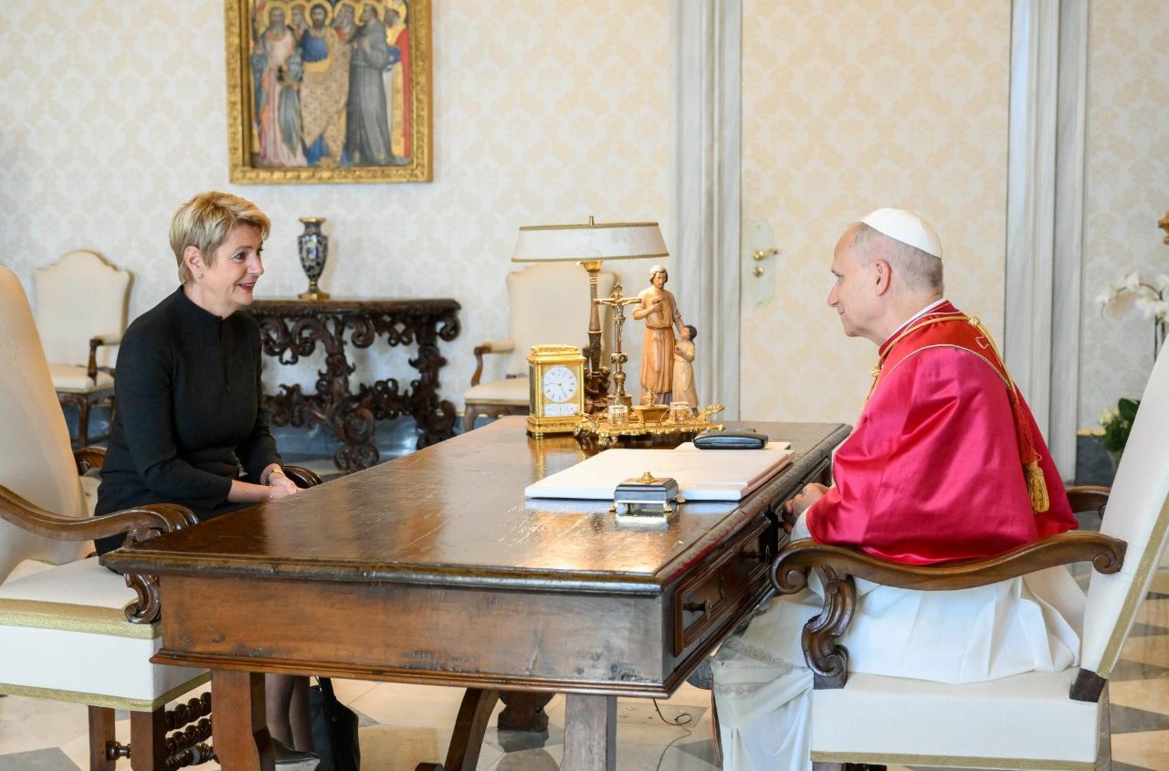 Le Pape en entretien avec Karin Keller-Sutter, Présidente de la Confédération helvétique © VATICAN MEDIA