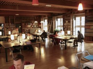 La salle de lectures des archives historiques © Diocèse de Besançon