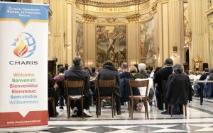 Fondé en 2019, le service Charis dépend du Dicastère pour la famille, les laïcs et la vie © charis.international/fr