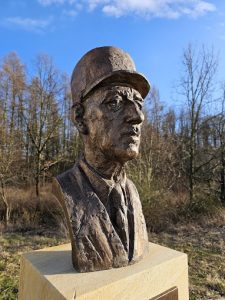 Buste Charles de Gaulle
