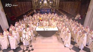 Messe à Notre-Dame de Paris présidée par Mgr Laurent Ulrich © ktotv.com