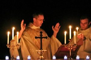 « Cieux, répandez d’en haut votre rosée, et que les nuées fassent pleuvoir la justice..." © Diocèse de Laval