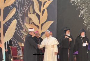 Le pape Léon XIV durant la rencontre de la place des Martyrs © Nathalie Duplan 