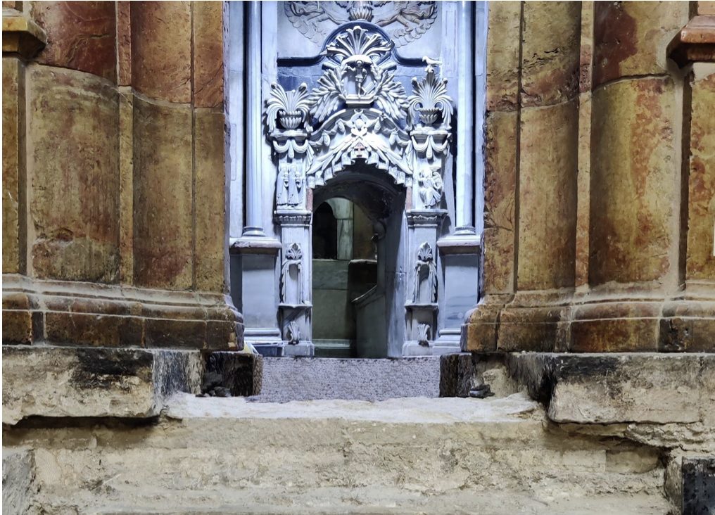 Fouilles archéologiques dans la basilique du Saint-Sépulcre de Jérusalem © La Sapienza