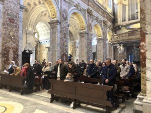 Les paroissiens de Saint-Louis-des-Français, dimanche 11 janvier 2026 © Anne van Merris