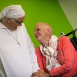 Loi sur la fin de vie : les établissements confessionnels revendiquent leur droit à l’objection de conscience – 8 titres, vendredi 16 janvier 2026